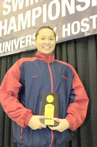 Marshi Smith wins 100 Back
