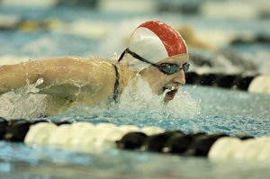 Mary DeScenza qualifies first in 200 Fly.