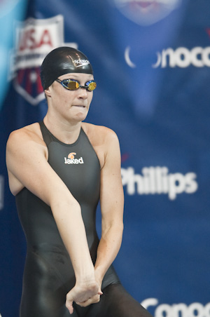 Keri Hehn places first in the prelims of the 200 breaststroke at the 2009 USA Swimming Nationals/World Team Trials.