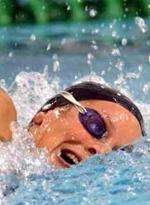 Lindsay Benko - Swimming Freestyle