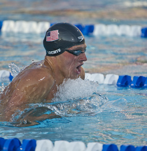 2010PANPACS Ryan Lochte wins the 200 meter IM at the 2010 Pan Pacific Championships.