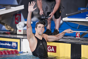 Michael Phelps sets new World Record in the 100 Fly at the 2009 USA Swimming Nationals/World Team Trials.
