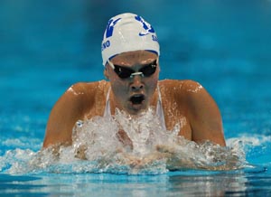 Kaitlin Sandeno at Omaha Swimvitational