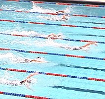 Jenny Thompson well ahead in her 100 Freestyle heat.