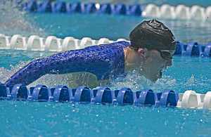 Jenny Thompson, en route to winning at the 2004 Counsilman Classic Grand Prix, Indianapolis.  Apr 2, 2004