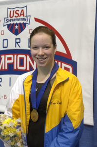 Kate Ziegler with award for 1500 Free