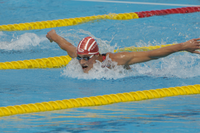 Pawel Korzeniowski wins 200 fly at 2005 worlds
