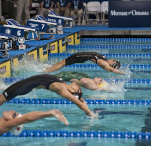 2010PANPACS The USA team wins the 400 meter medley relay at the 2010 Pan Pacific Championships.