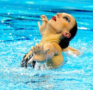 Natalia Ishchenko (RUS) during the preliminary round of the women's solo synchronized swimming competition in the 14th FINA World Championships.