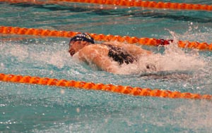 Matt Jaukovic sets Australian All-Comers record.