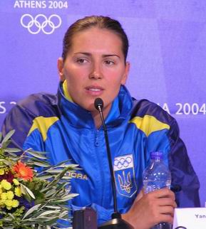 klochkova at press conference athens olympics