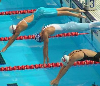 start of 200 breast Aust Champs 2006 Jones, Hanson, Foster l to r