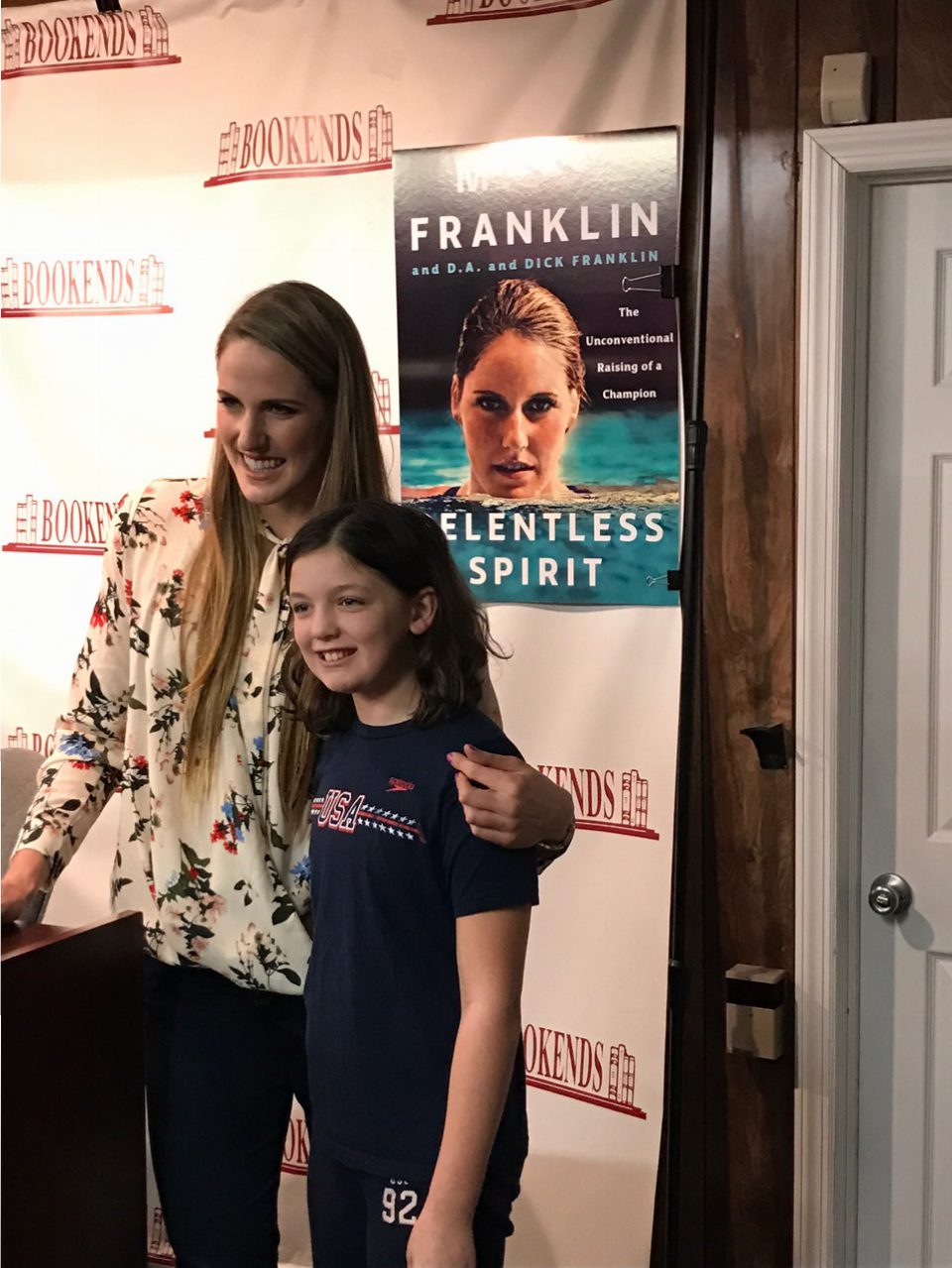 Missy Franklin assina 2