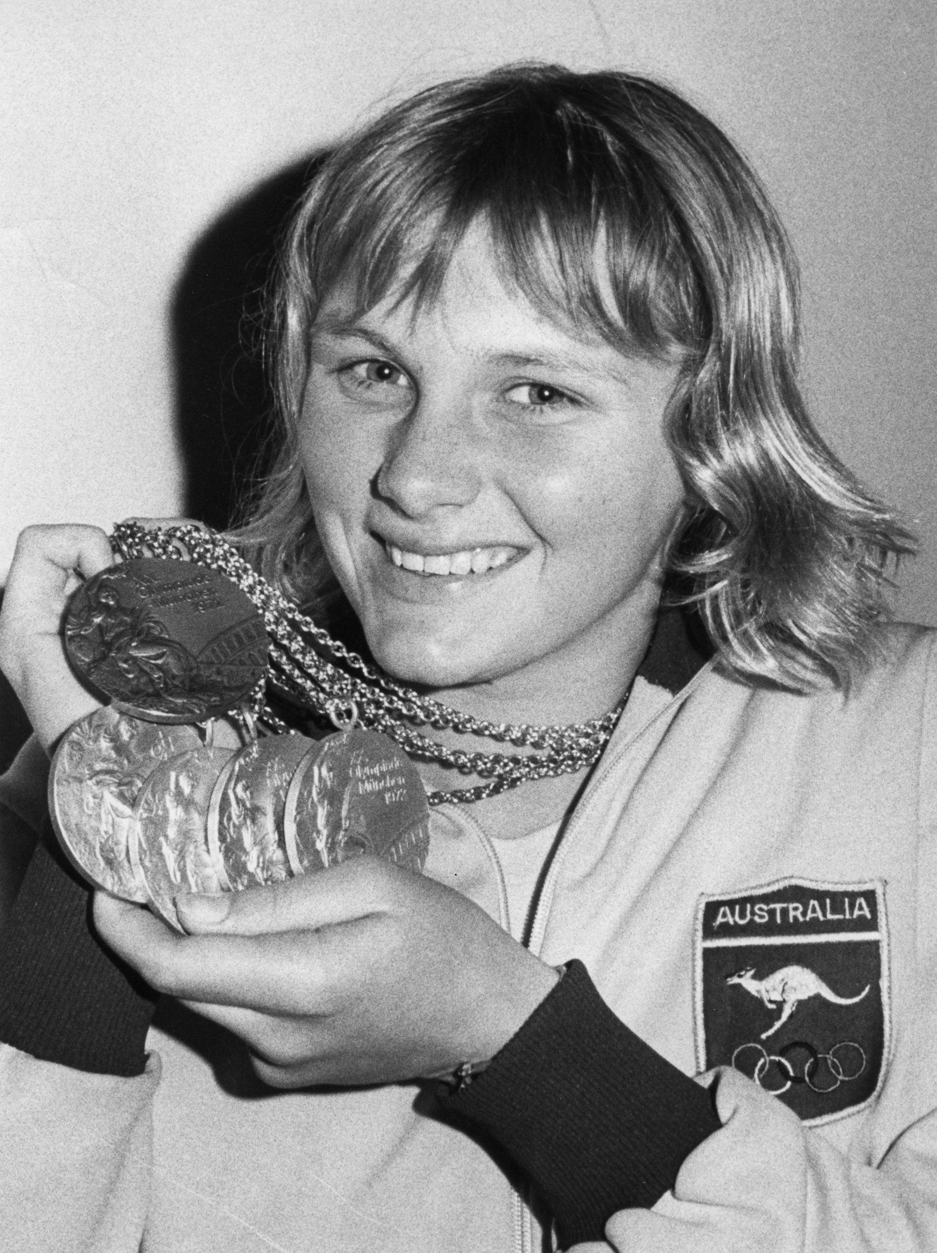 Shane Gould 1972 Munich with all her medals
