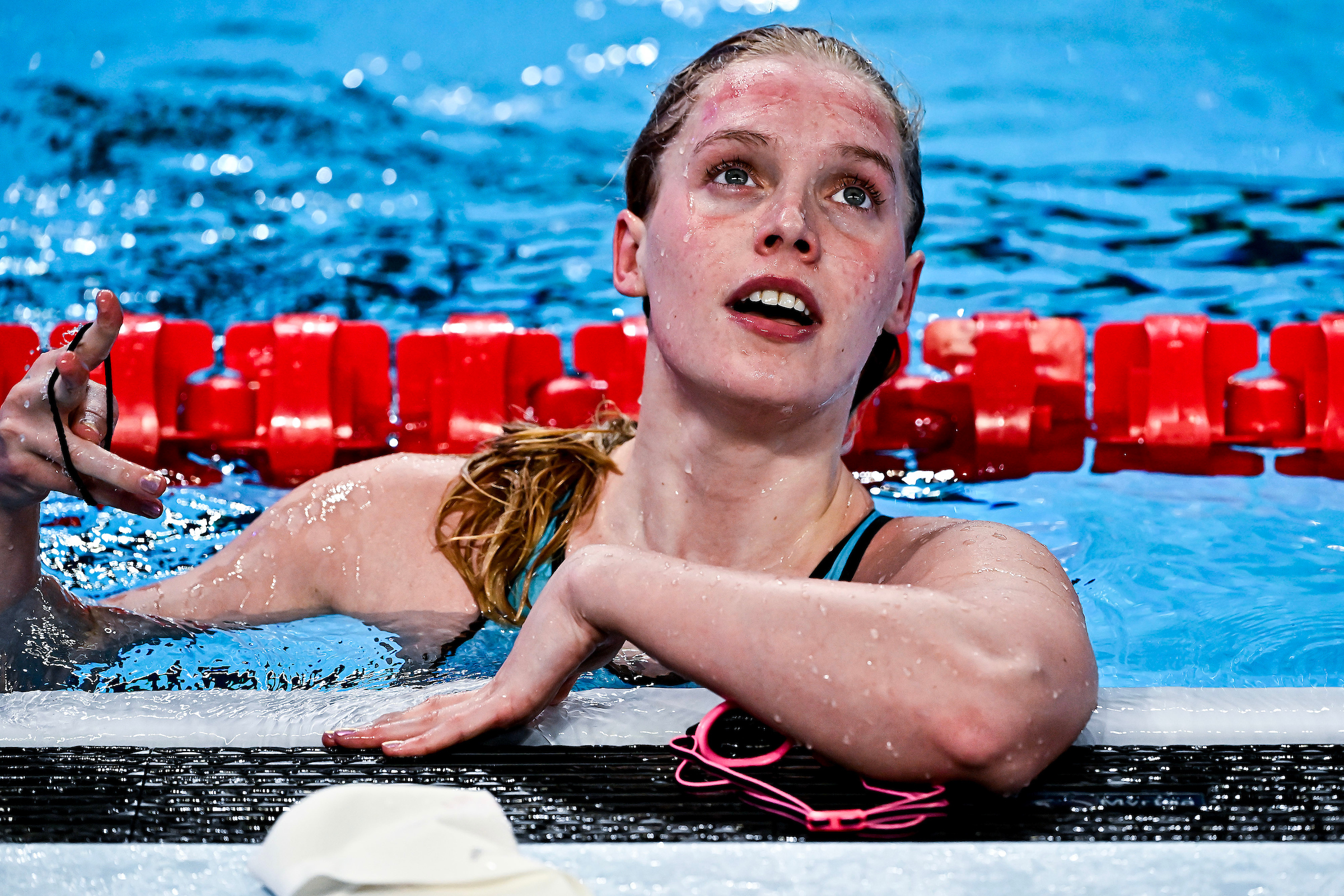 claire-curzan-world-championships-doha