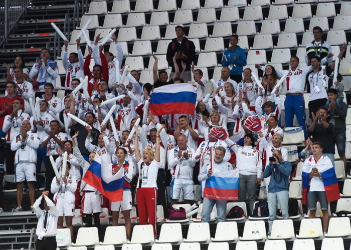 russian-fans-world-championships