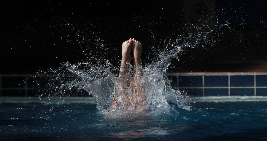 EMBARGO-EMBARGO- CONTACT 416-869-4341 BEFORE USING - 10 metre platform diver Roseline Filion works out at Montreal 1976 Olympic Pool in Toronto. April 2, 2012. STEVE RUSSELL/TORONTO STAR