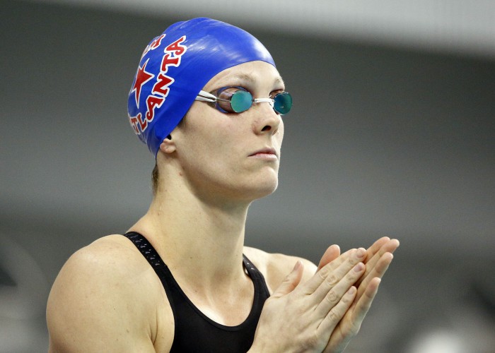 Jan 16, 2016; Austin, TX, USA; Amanda Weir before competing in the women's 200 meter free final during the 2016 Arena Pro Swim Series at Lee & Joe Jamail Texas Swimming Center. Mandatory Credit: Soobum Im-USA TODAY Sports