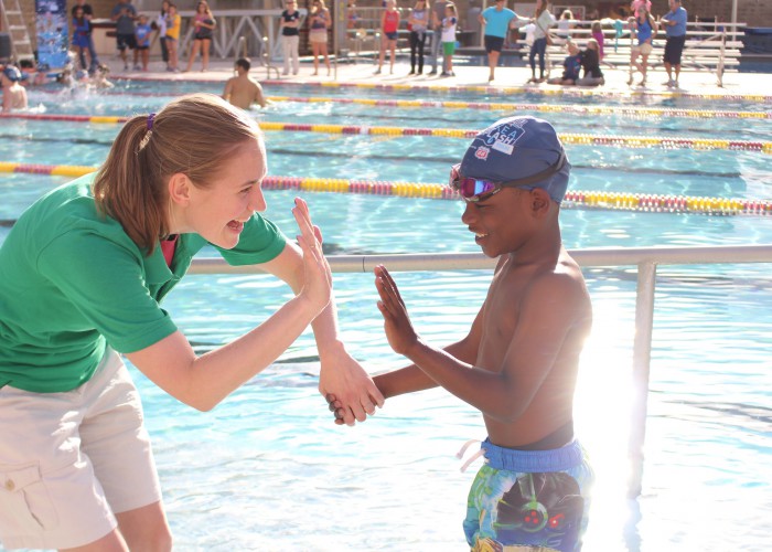water-comfortable-kid-make-a-splash