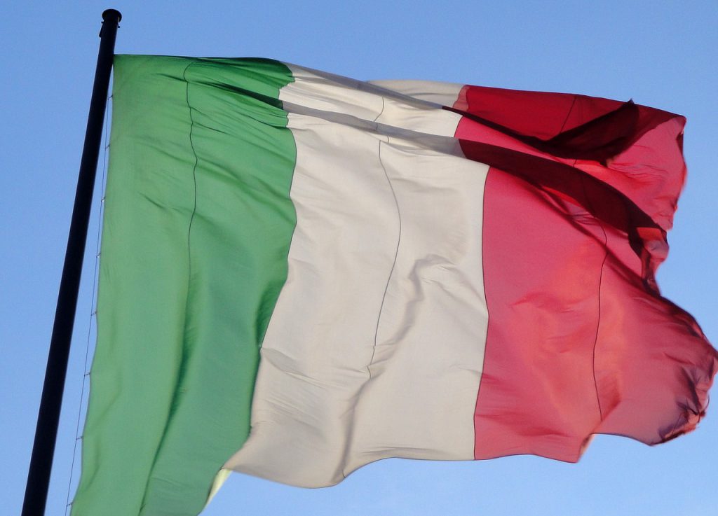 Italian Flag Wind Italy-ioc