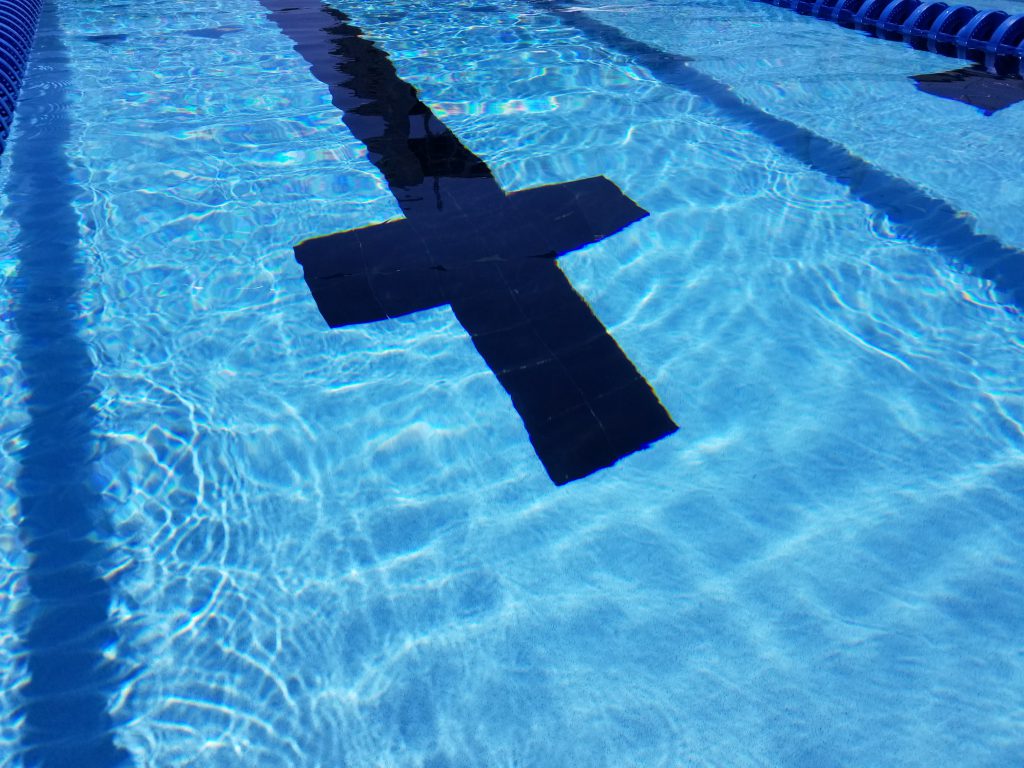 underwater-T-public-pool-generic-caldas-missouri-state, swimming-south-carolina-jamie-cail-nakasone