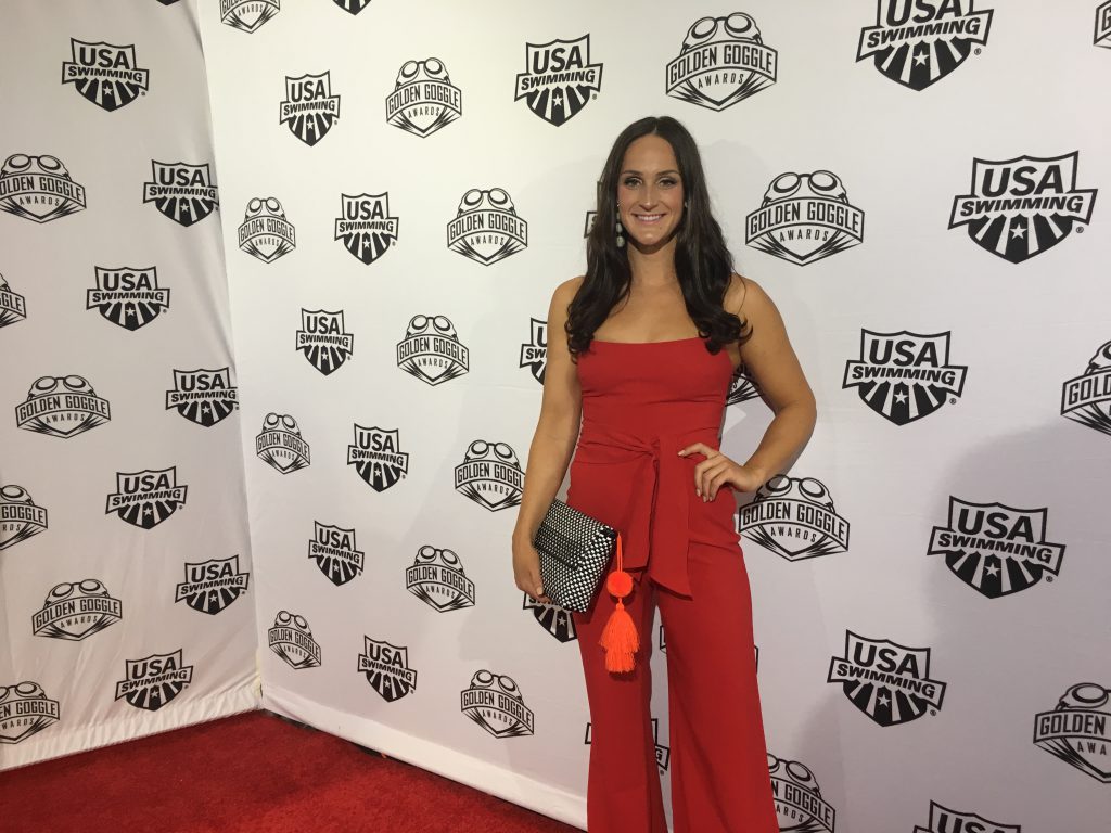 leah-smith-golden-goggles