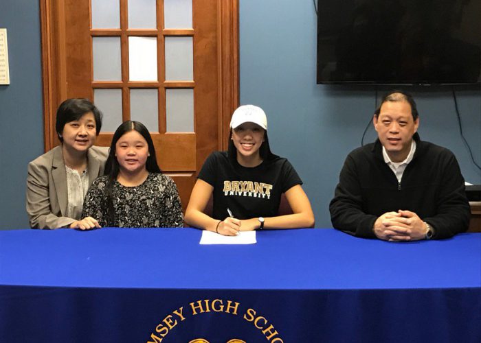 heather-wong-signing-day