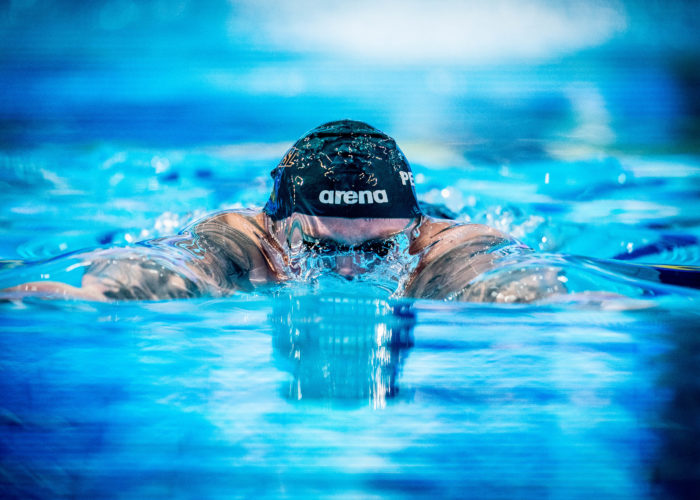 adam-peaty-surface-london-roar