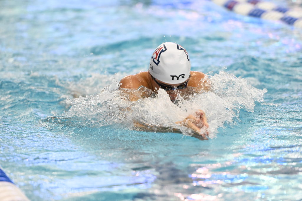 sam-iida-arizona-swimming