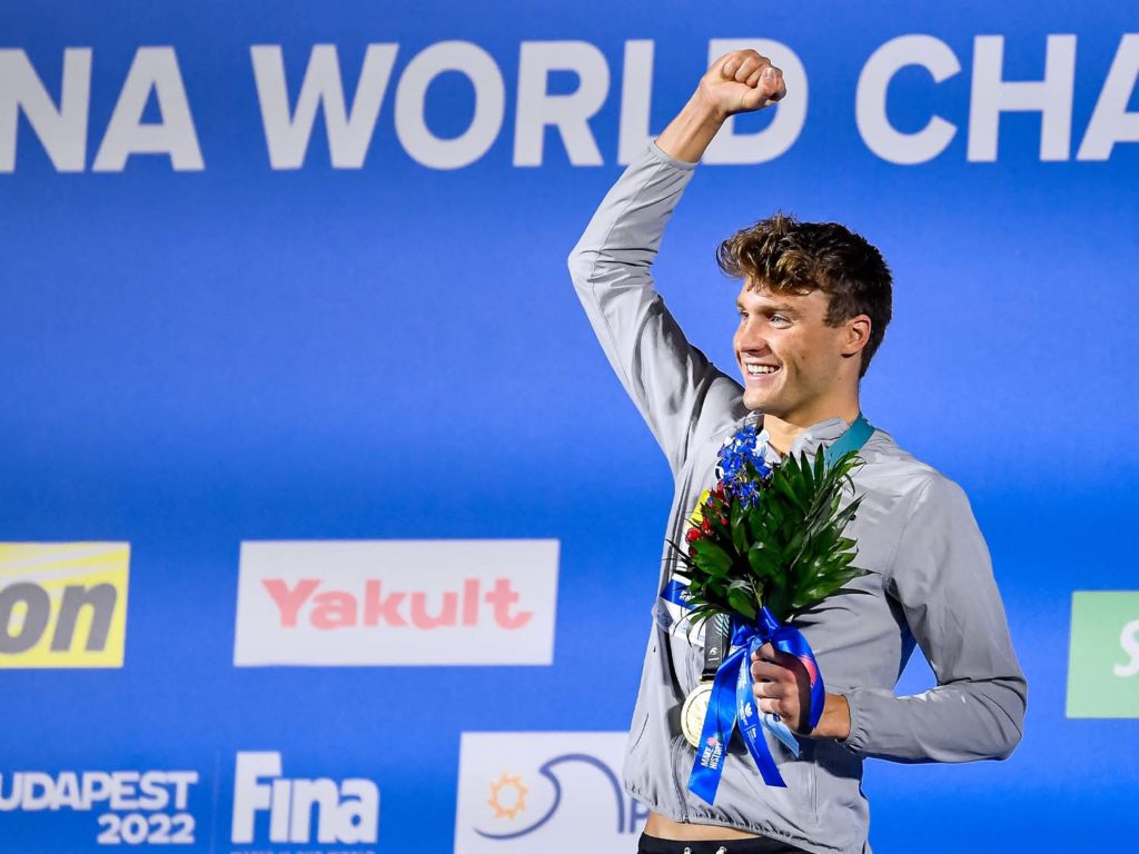 bobby-finke-800-free-gold-2022-world-championships-budapest