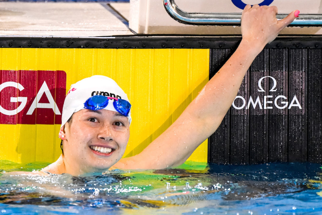 Siobhan Haughey of Hong Kong celebrates after winning the gold medal in the 200m Freestyle Women Final during the FINA Swimming Short Course World Championships at the Melbourne Sports and Aquatic Centre in Melbourne, Australia, December 18th, 2022. Photo Giorgio Scala / Deepbluemedia / Insidefoto
