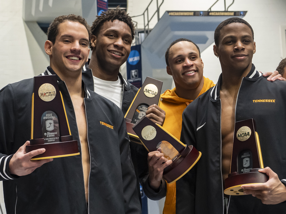 Tennessee - 200 Freestyle Relay