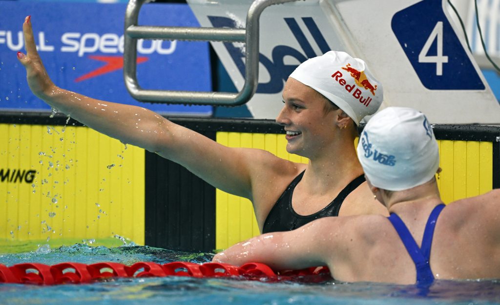 Summer McIntosh Swimming Canada